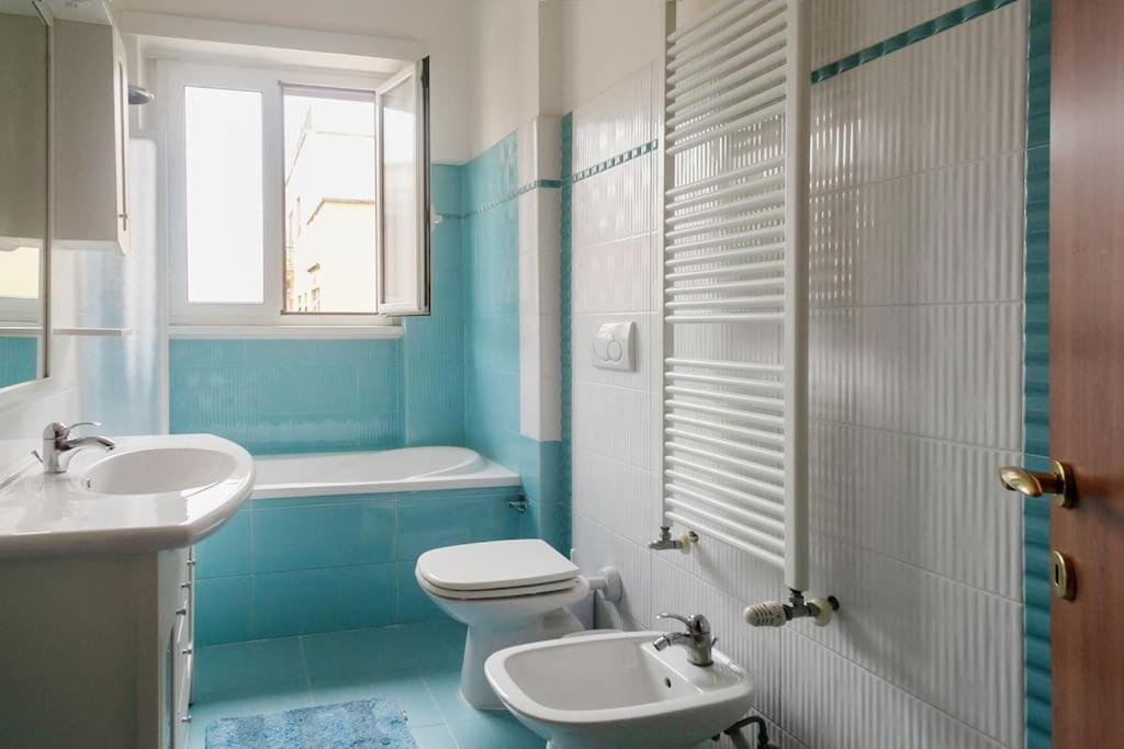 Casa Angelina Con 3 Camere Da Letto Roma Eksteriør bilde