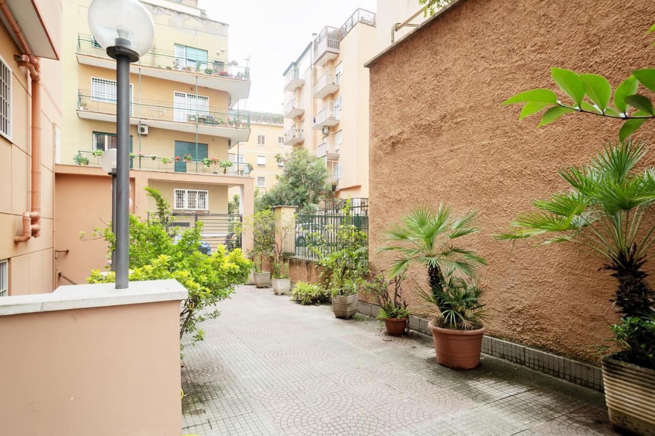 Casa Angelina Con 3 Camere Da Letto Roma Eksteriør bilde