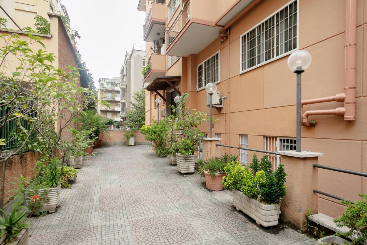 Casa Angelina Con 3 Camere Da Letto Roma Eksteriør bilde