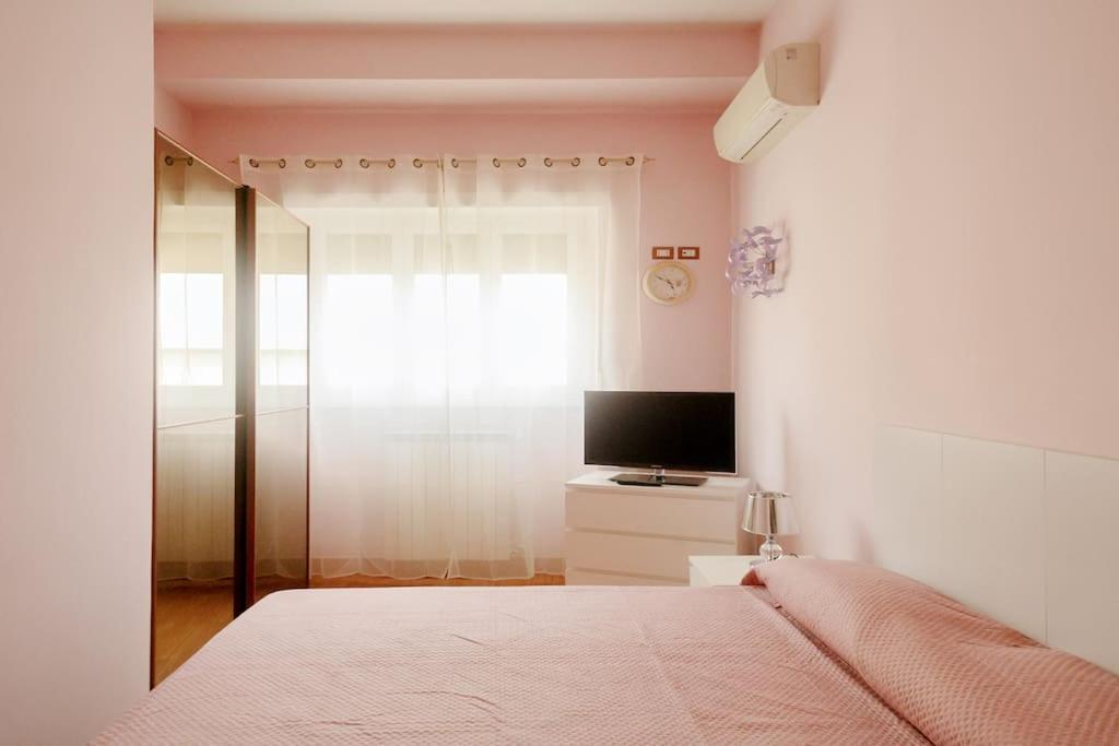 Casa Angelina Con 3 Camere Da Letto Roma Eksteriør bilde