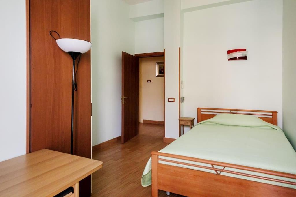 Casa Angelina Con 3 Camere Da Letto Roma Eksteriør bilde