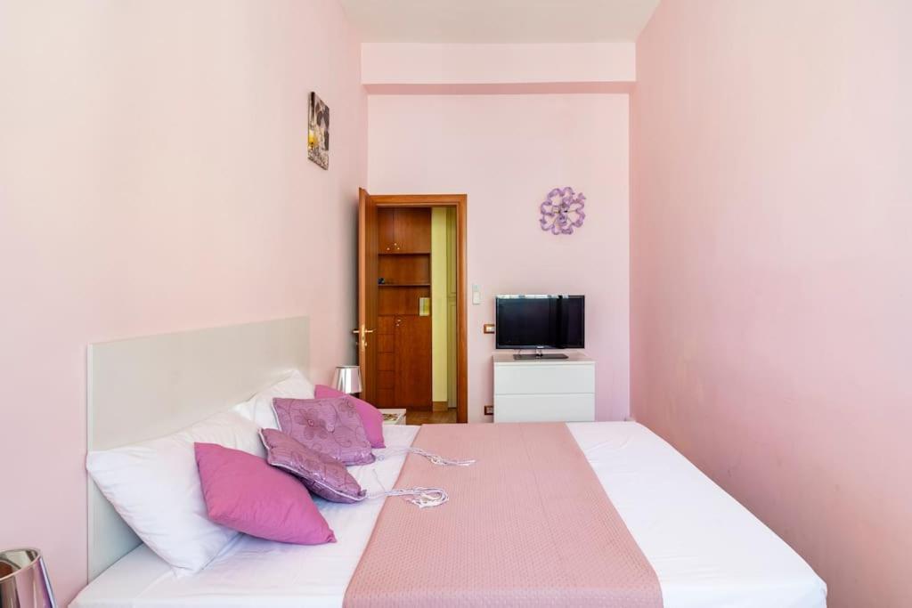 Casa Angelina Con 3 Camere Da Letto Roma Eksteriør bilde